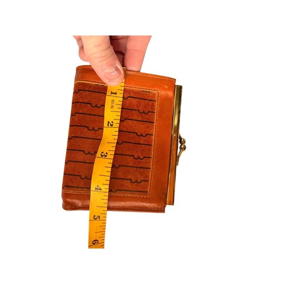 Vintage Royal K Brown Leather & Suede Wallet With Gold Clasp - Picture 7 of 8